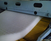 الصناعة غير المنسوجة النسيج لحاف صنع آلة م 4.5 للغراء عاينها مجاناً