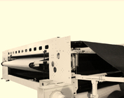 آلة تصنيع الأقمشة غير المنسوجة بواسطة حزام ناقل PVC